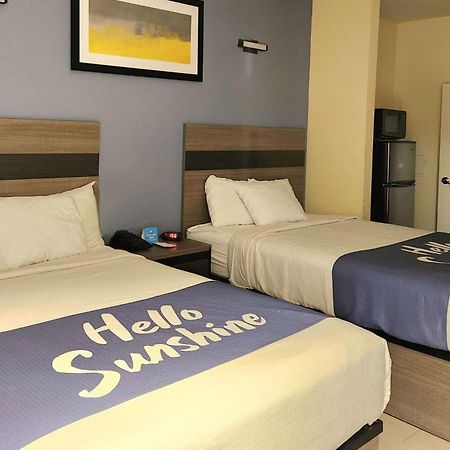 Days Inn By Wyndham Freeport Εξωτερικό φωτογραφία