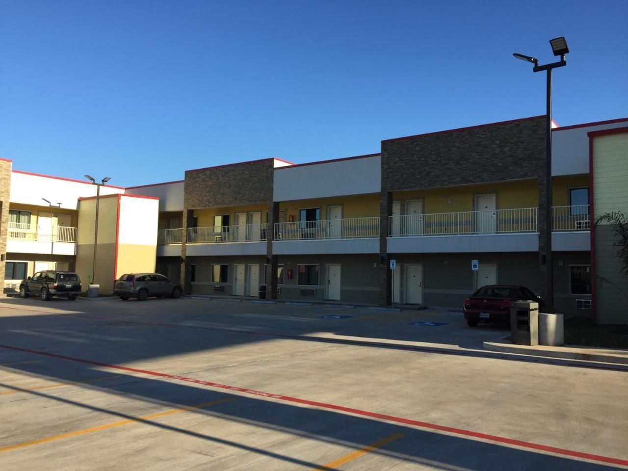 Days Inn By Wyndham Freeport Εξωτερικό φωτογραφία