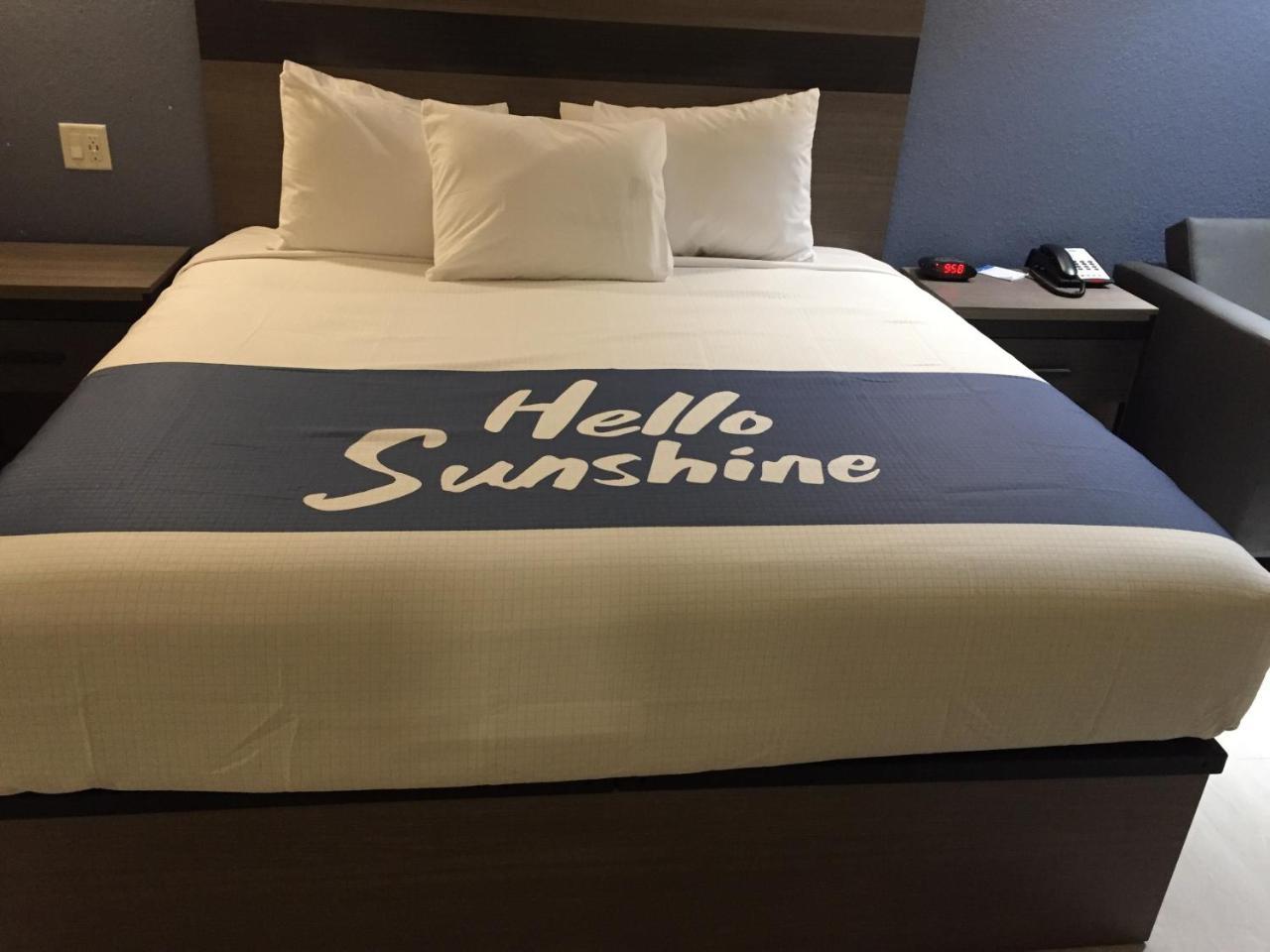 Days Inn By Wyndham Freeport Εξωτερικό φωτογραφία