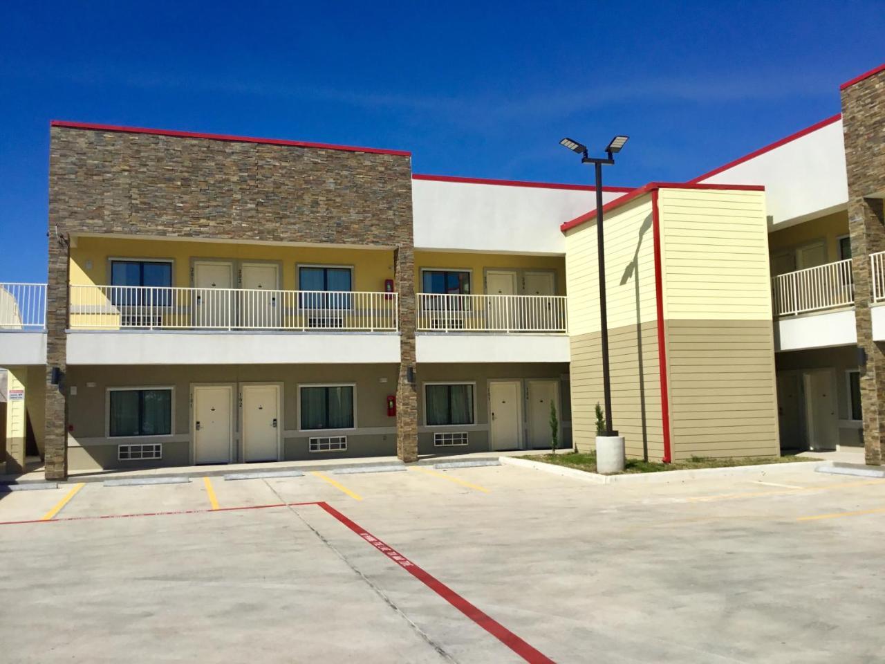 Days Inn By Wyndham Freeport Εξωτερικό φωτογραφία