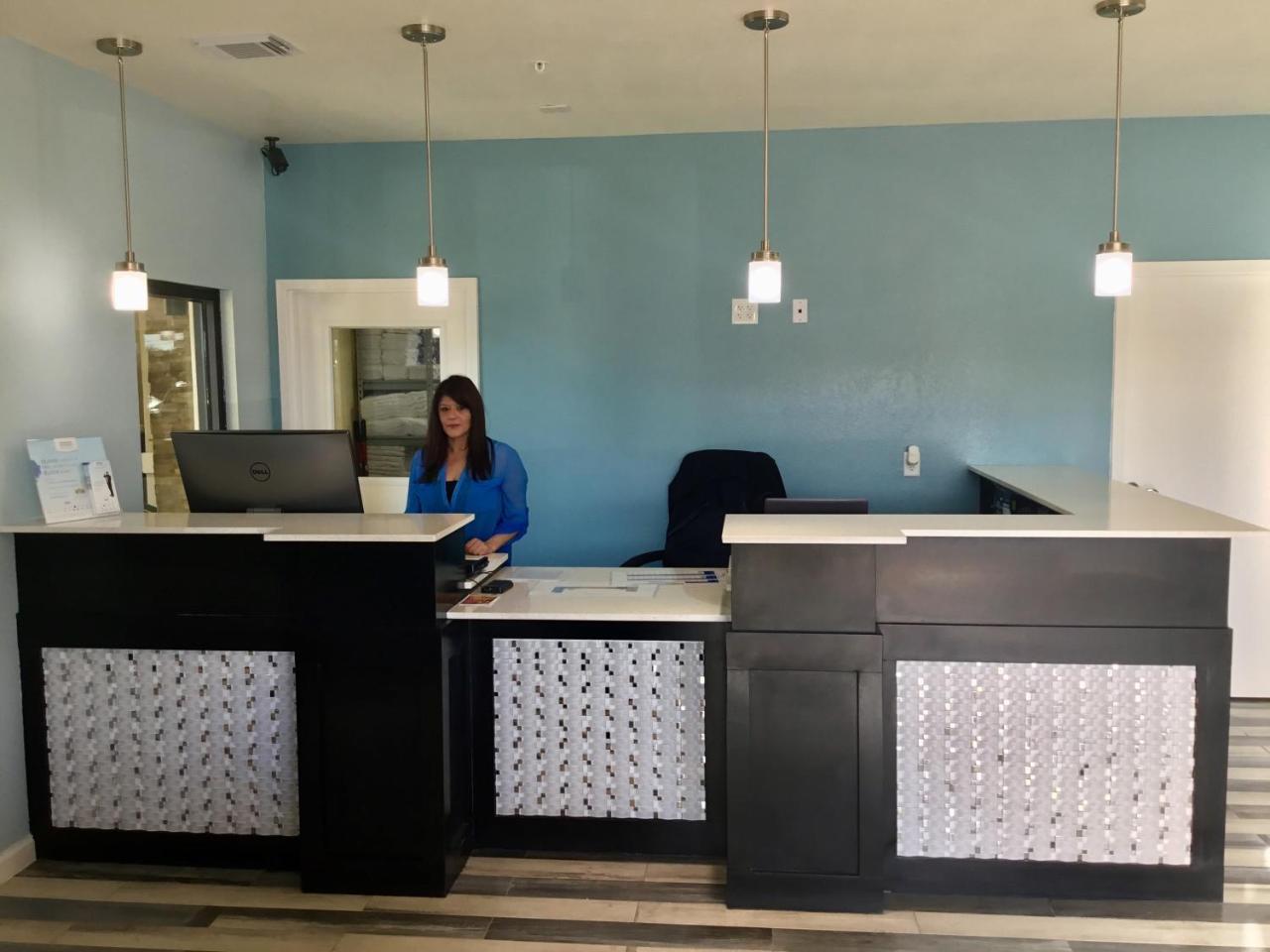 Days Inn By Wyndham Freeport Εξωτερικό φωτογραφία